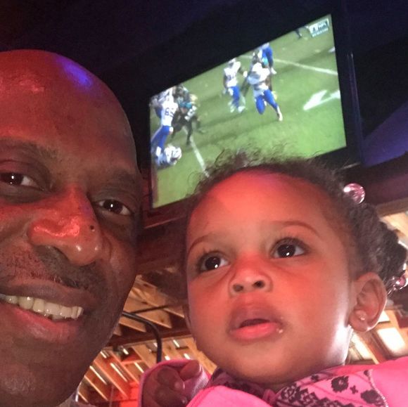 Meet your Posher, Keith - Picture 1 of 1